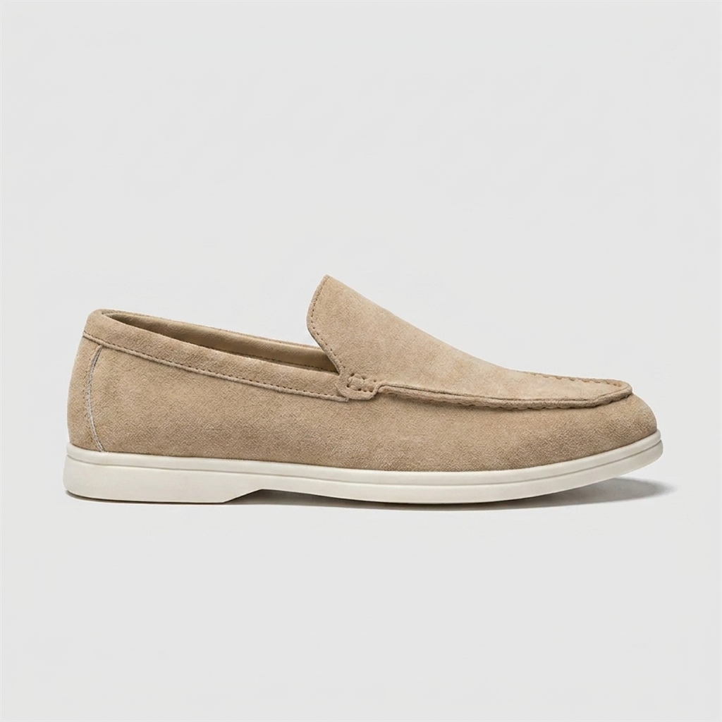 Mocassim Regent Beige bege de camurça, vista lateral