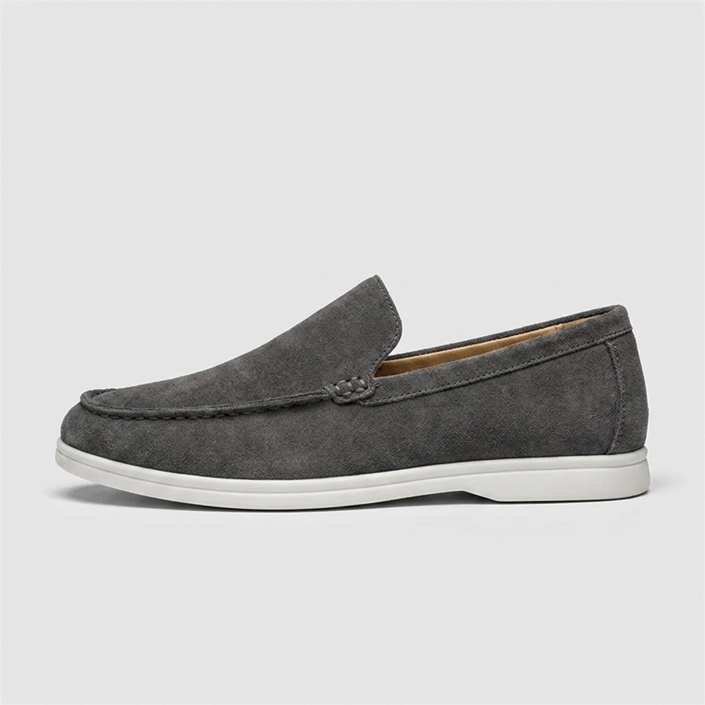 Mocassim Regent Grey cinza de camurça, vista lateral