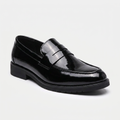 Loafer Masculino Eton Black Patent preto brilhante, vista tres-quartos