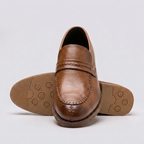 Loafer masculino Ascot Brown, vista frontal mostrando o solado