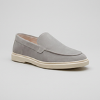 Mocassim Masculino Regent Light Grey visto em três quartos