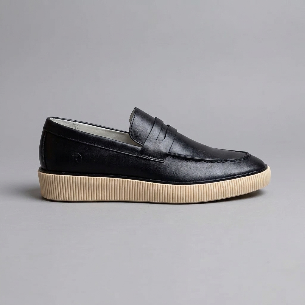 Mocassim Masculino Trotter Black em vista lateral